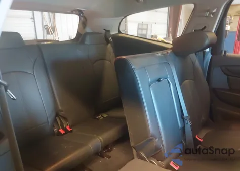 2017 Chevrolet Traverse 2Lt from USA, damaged, VIN 1GNKVHKD1HJ121027